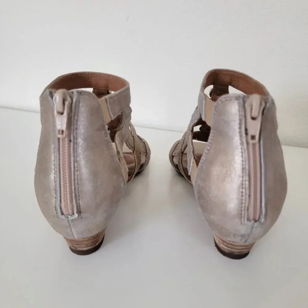 Sofft Gold Leather Strappy Sandals Women Size 9 Comfort Cushioned Gladiator - Picture 4 of 11